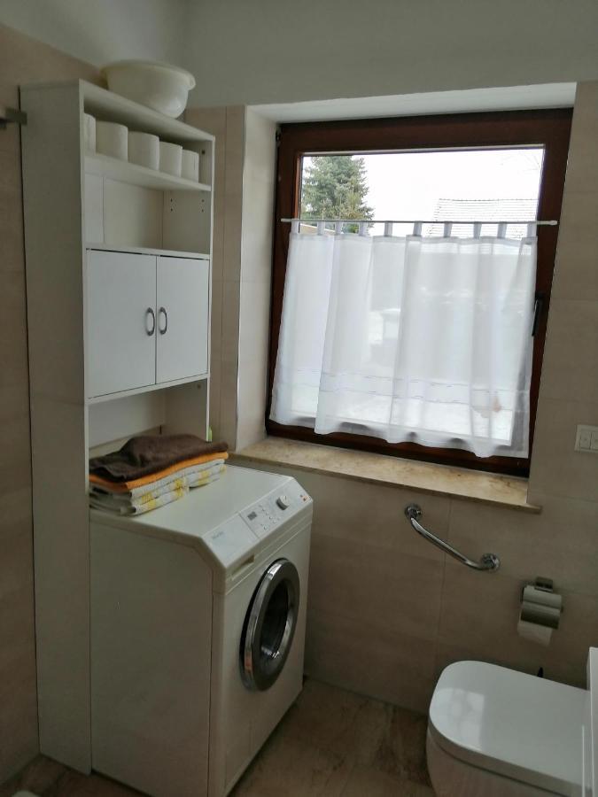 Ruhe Und Bequemlichkeit Apartment Frauendorf  Exterior foto